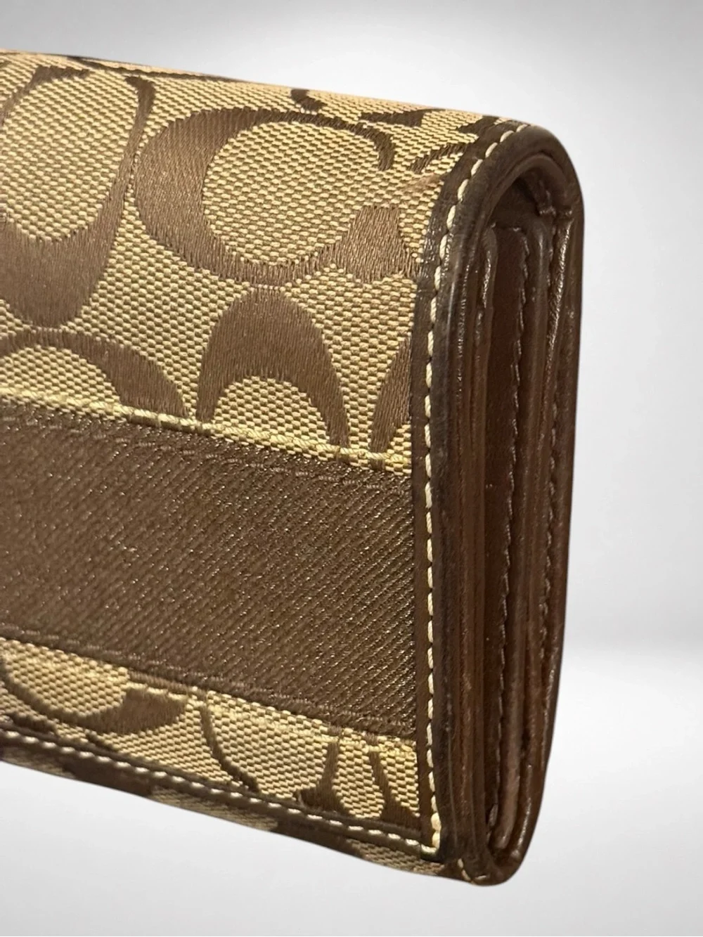 COACH Poppy Legacy Stripe Signature Bifold Wallet Khaki Brown Jacquard